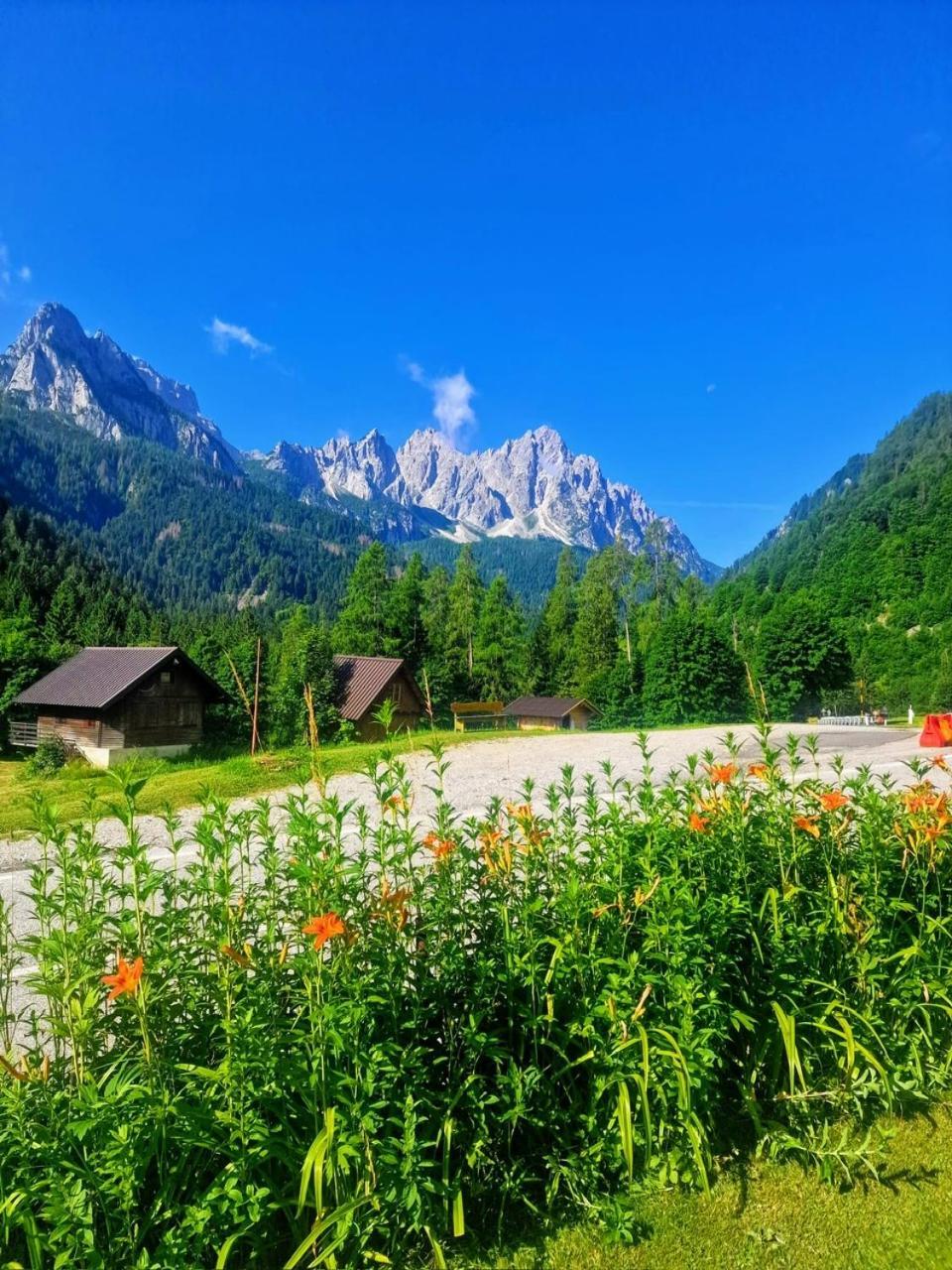 Albergo Piani Di Luzza Форни Аволтри Екстериор снимка